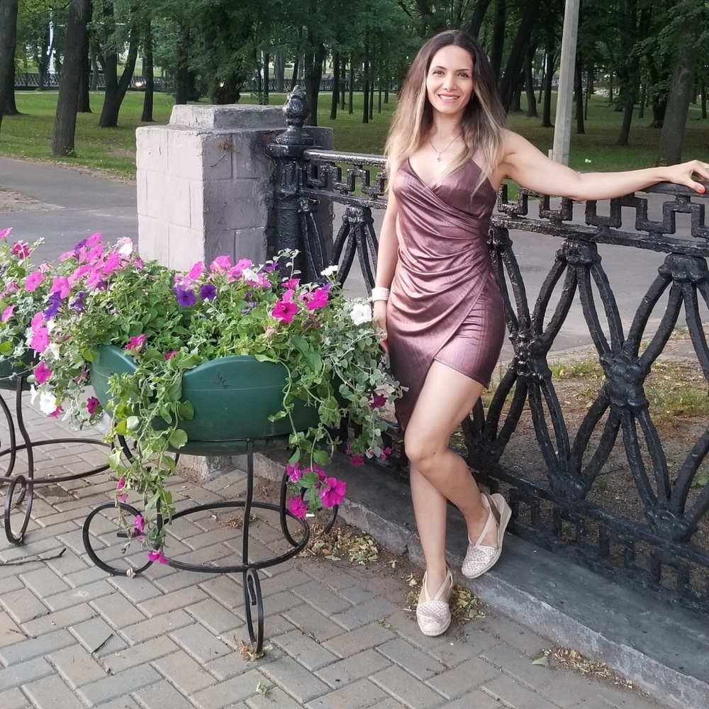 Meet your Posher, Nasim